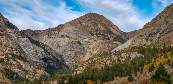 Heading up to the Tioga Pass from Lee Vining